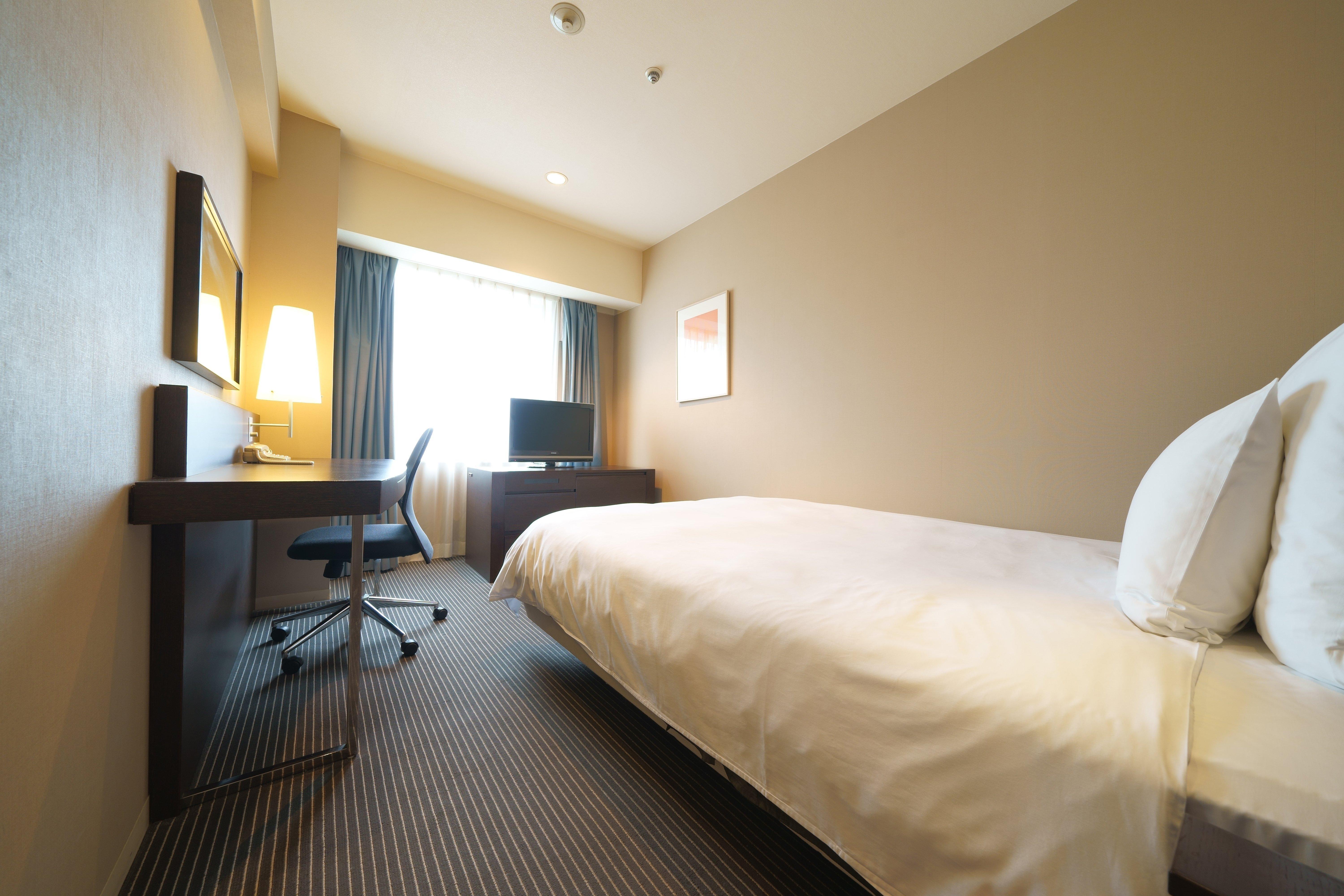 เอเอ็นเอ คราวน์ พลาซ่า ฮิโรชิม่า Hotel ภายนอก รูปภาพ